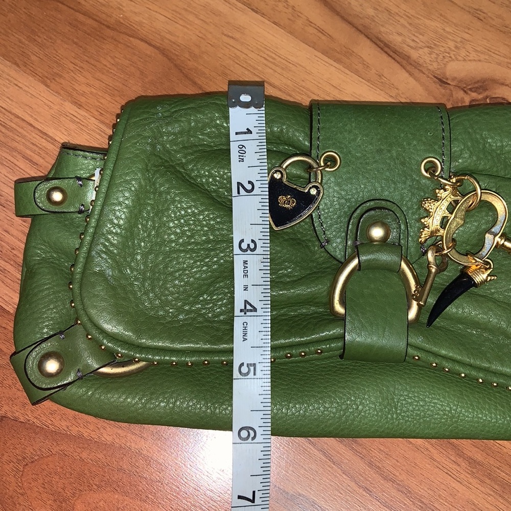 NWT Original Juicy Couture Leather Clutch with Charms - Picture 4 of 9